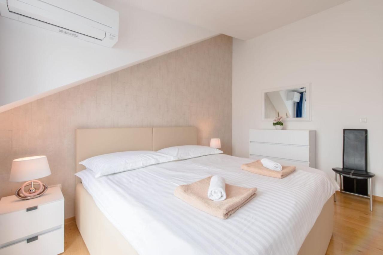 Apartmani Krilo Подстрана Экстерьер фото
