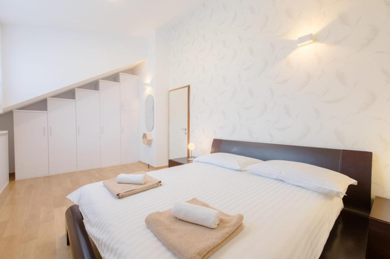 Apartmani Krilo Подстрана Экстерьер фото